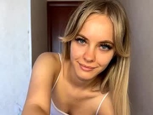 chayashortle's webcam