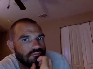 cherokeebatman88's webcam