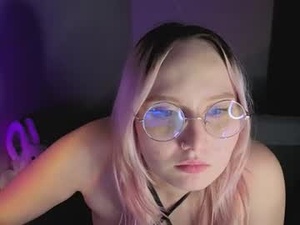 cherryd0l's webcam