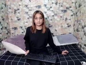 cherryindian694u's webcam