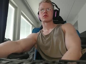 chestbrahhhhhh's webcam