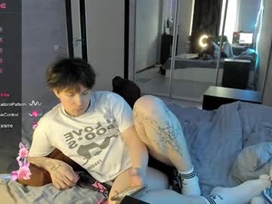 chinen_miya's webcam