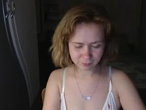 chloe_roo's webcam