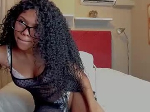chloe_tate's webcam