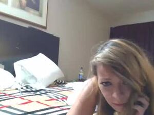 chloecrushluxe's webcam
