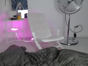 chloeesummerss's webcam