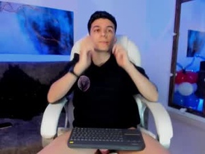 chrisblossom's webcam