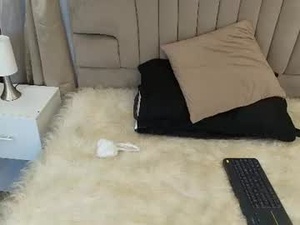 christian_boleyn's webcam