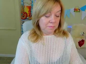 christinadavedes's webcam