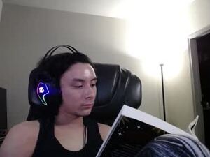 chrmtcpeacock119's webcam