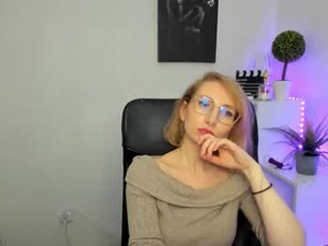 cinderellamoon's webcam