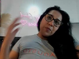 cinthiadaniella's webcam