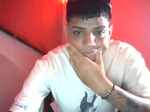 clarentz_baileys's webcam