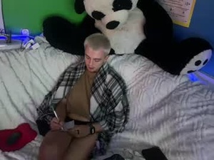 cockrocks12's webcam