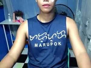 cocky_bebeboy's webcam