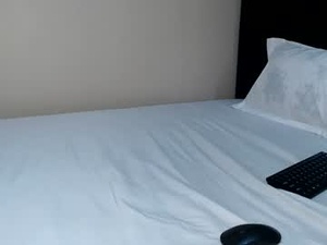 cocoa_devines's webcam