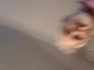 comingtocum's webcam