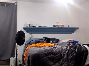 connlee10929154's webcam