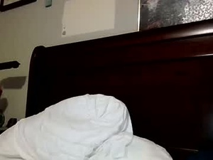 countryguy31561576's webcam