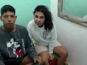couple_sex22's webcam