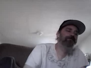 crazyheratic8's webcam