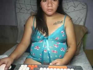 creamy_cunt4uxx's webcam