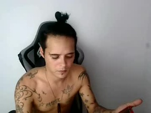 criatian_grey's webcam