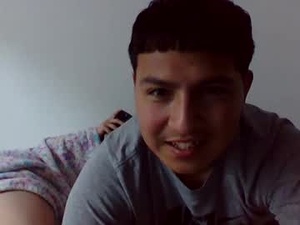 cuhhrillo_21's webcam