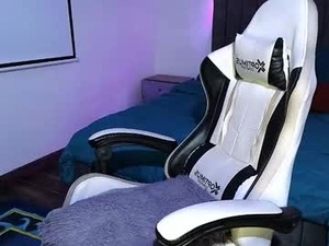cumboys904294's webcam