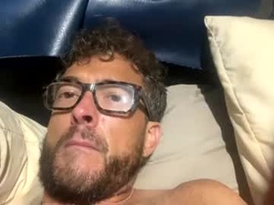 cumragtales's webcam