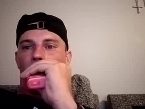 cumshooterbigloads's webcam