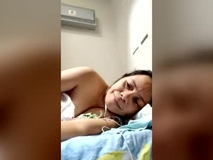 cupcake_tits's webcam