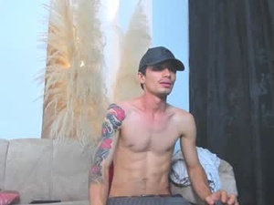 curious_boy420_'s webcam