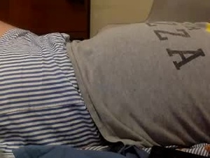 curiouscock08's webcam