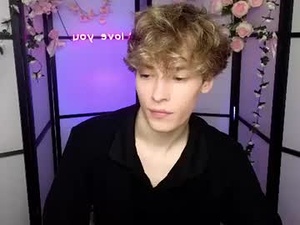 curly_twinkboy's webcam
