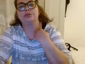 curvymomylore's webcam