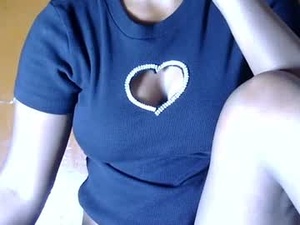 cute_apexa's webcam