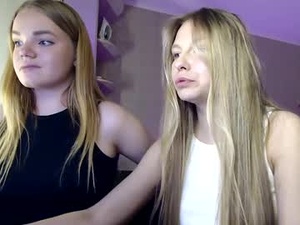 cute_pussy52's webcam