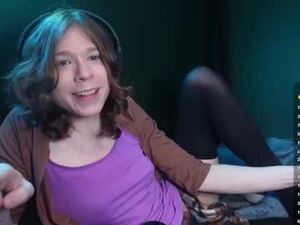cutebeta's webcam