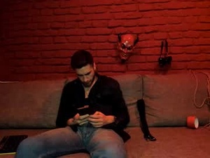 cuteseductor's webcam