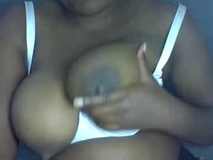 cutesycarol's webcam