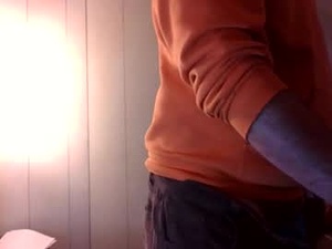 d1d_u_m1ss_1t's webcam