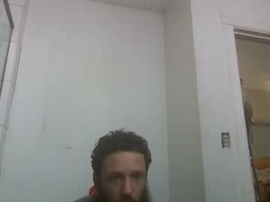 daddy48069's webcam