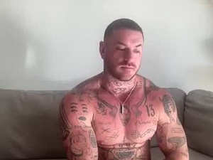 daddyblackisback's webcam