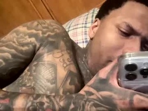 daddyjanimal's webcam