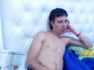 dafnne_and_thomas's webcam