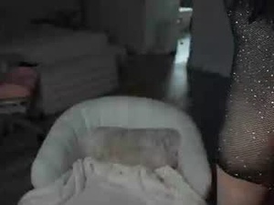daintybabyelle's webcam