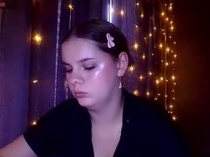 dakota_charm_'s webcam