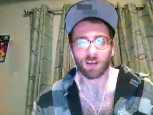 damndaddy999142's webcam