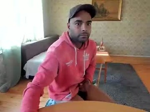 dan_the_man42's webcam